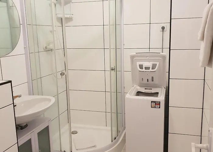 דירה Ferienwohnung *